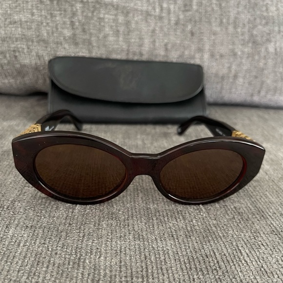 ve4296 polarized